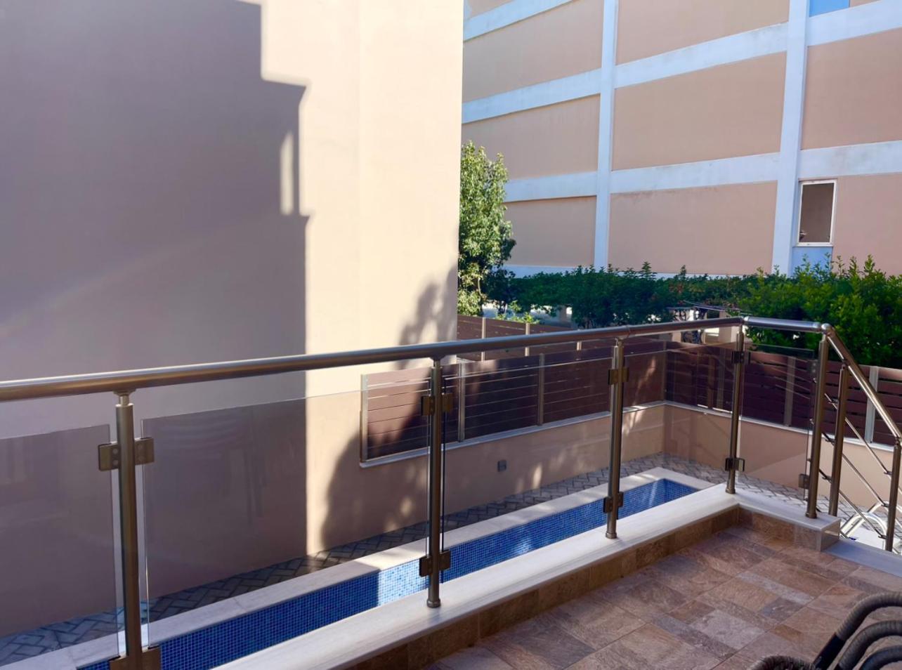 Agora Luxury Villa I Лоутраки Экстерьер фото